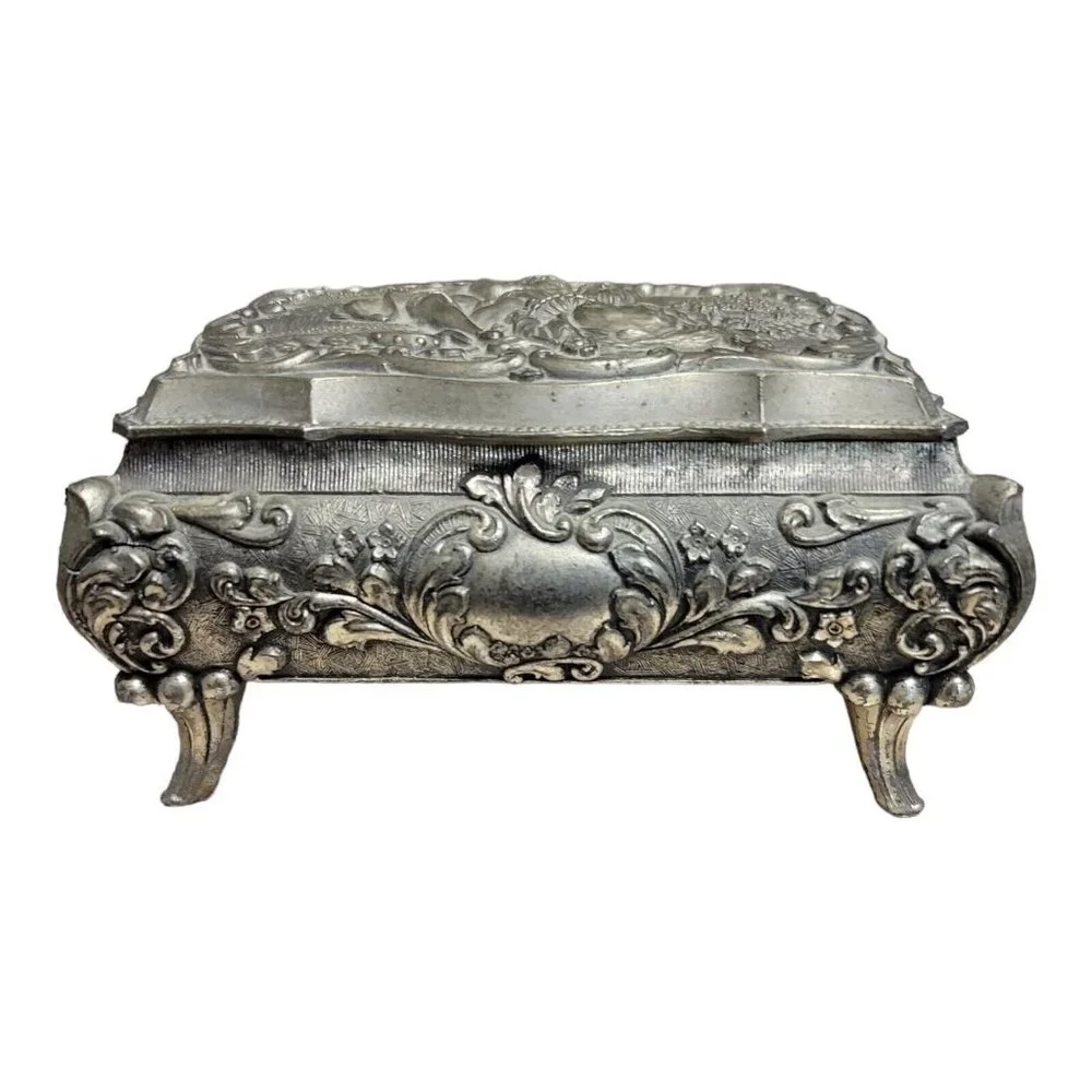 Vintage Footed 3D Victorian Style Silver Metal Trinket Jewelry Velvet Lined‎